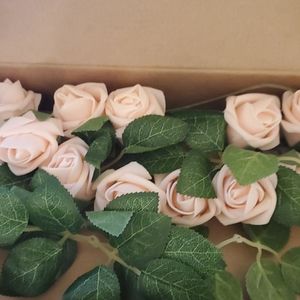 Lings Moment small blush flowers